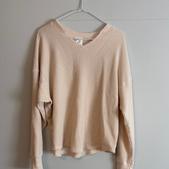 Offline Sweaters - offline by Aerie: Women's Vanilla Cream Waffle Knit Sweater/top. Small.